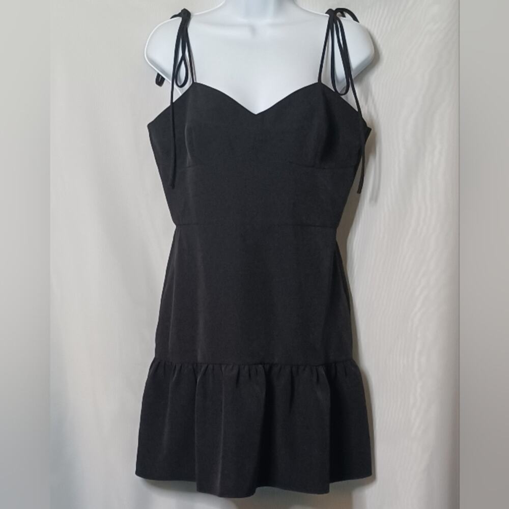 Gianni Bini Elena Ruffle Sweetheart Neck Tie Straps Mini Dress. Size 10